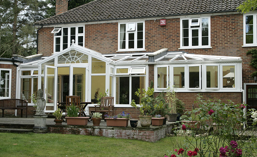 Anglian Home Improvements uPVC T shape conservatory