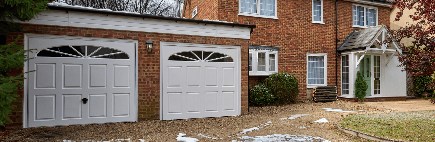 Garage-Door_Banner_Winter