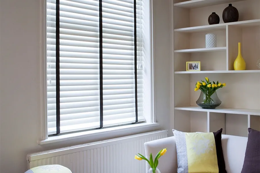 Wooden-Blinds4