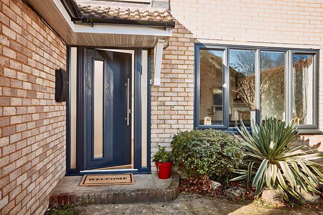 Anthracite grey paris contemporary door with side panels