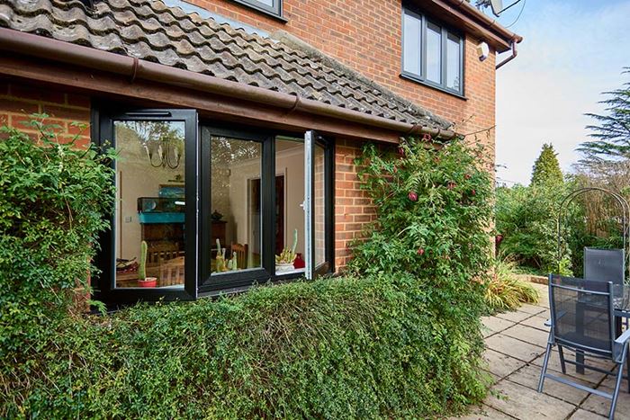 Black Windows - Aluminum, UPVC & Timber Window Frames